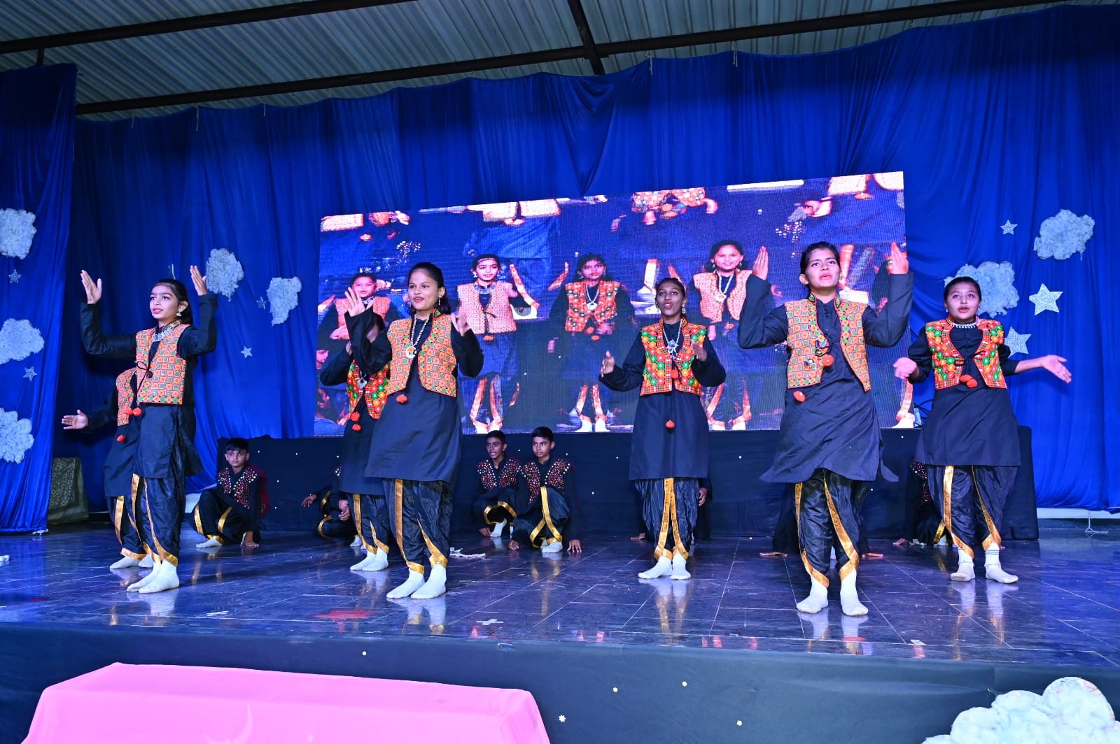 Photo 14